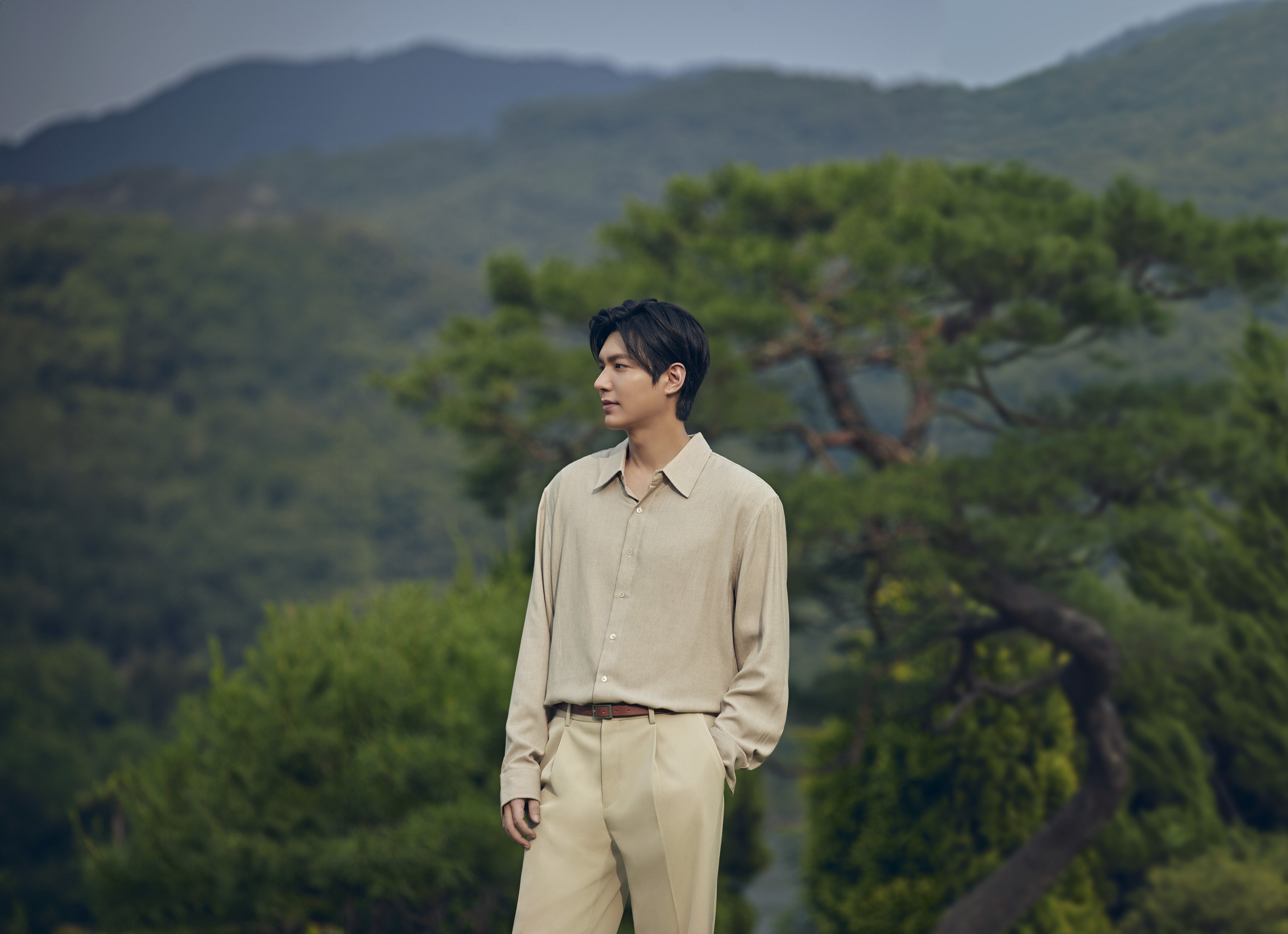 韩国演员李敏镐在「心之所归，自在此间」品牌宣传片中亮相.jpg